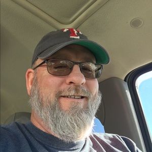 Meet your Posher, Josh